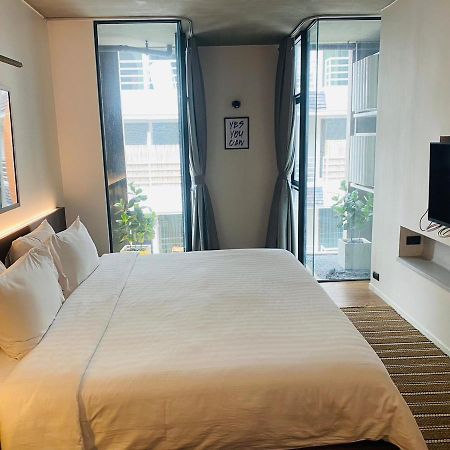 T2 Residence Sathorn Bangkok Luaran gambar