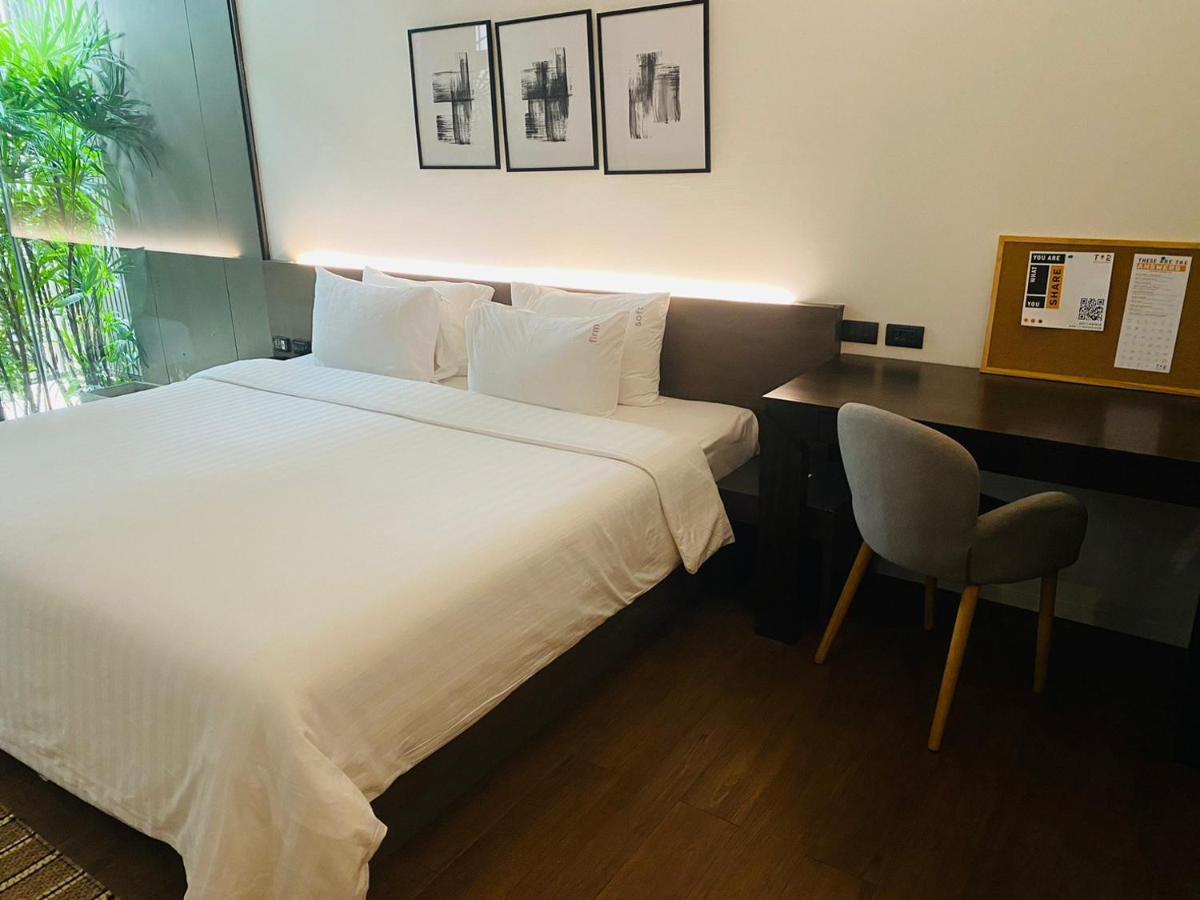 T2 Residence Sathorn Bangkok Luaran gambar