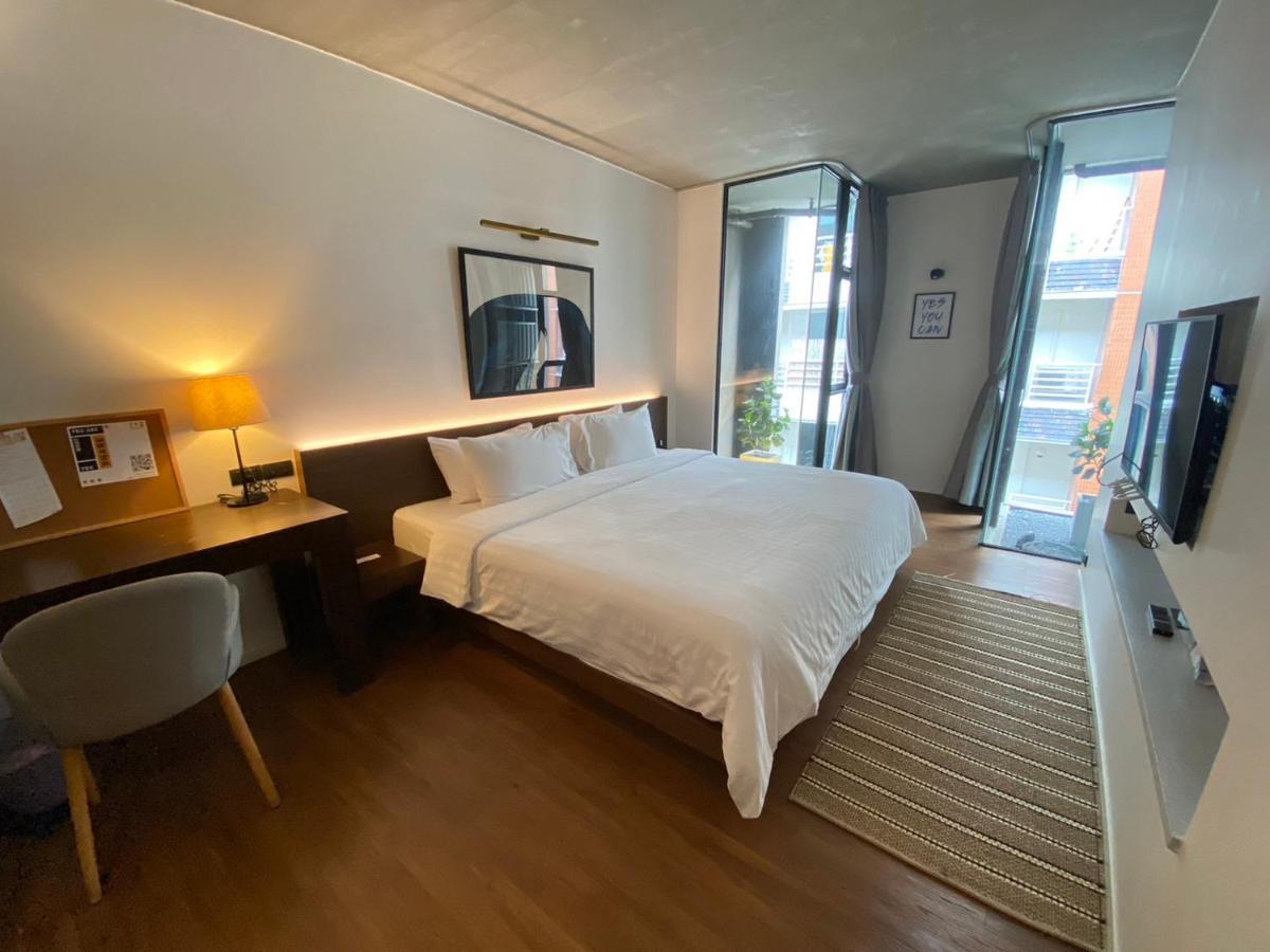 T2 Residence Sathorn Bangkok Luaran gambar