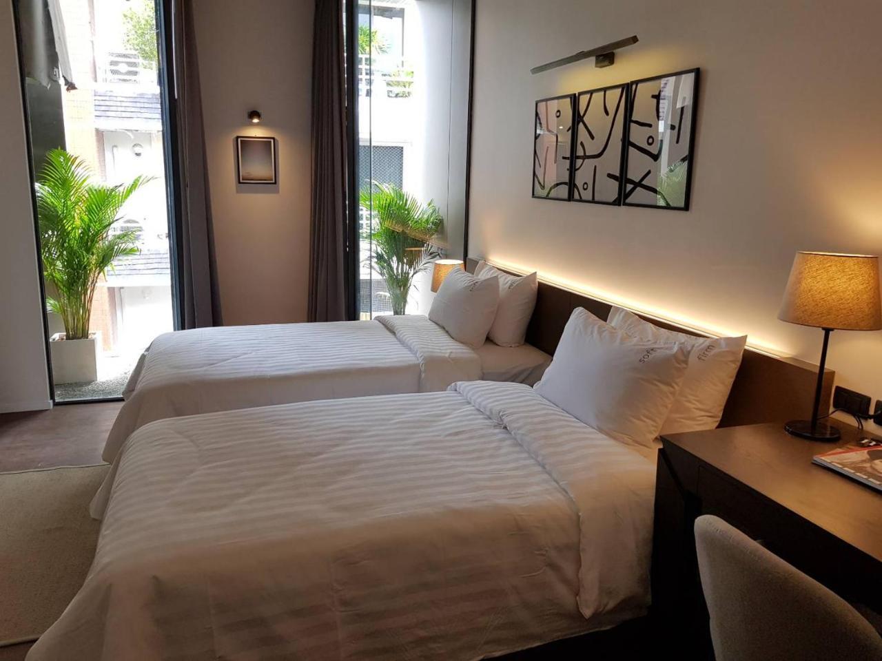 T2 Residence Sathorn Bangkok Luaran gambar