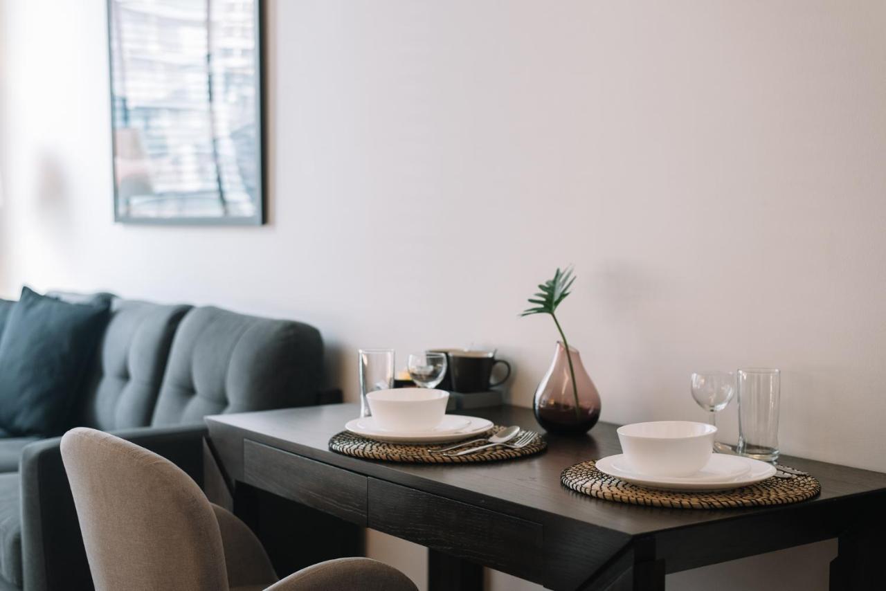 T2 Residence Sathorn Bangkok Luaran gambar
